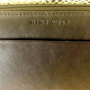 Beautiful soft Vintage New Nine West Wallet